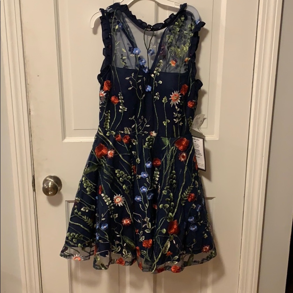 City Studio short dress, Size 3. Never worn.